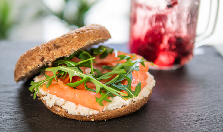 Bagel with Hajdú Happy Squares, Smoked Salmon Carpaccio and Rocket